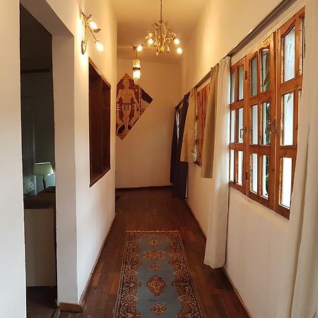 Bushman Cafe Hotel Abidjan Luaran gambar